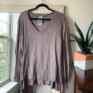 Free People brown long sleeved shirt top (S) ✨